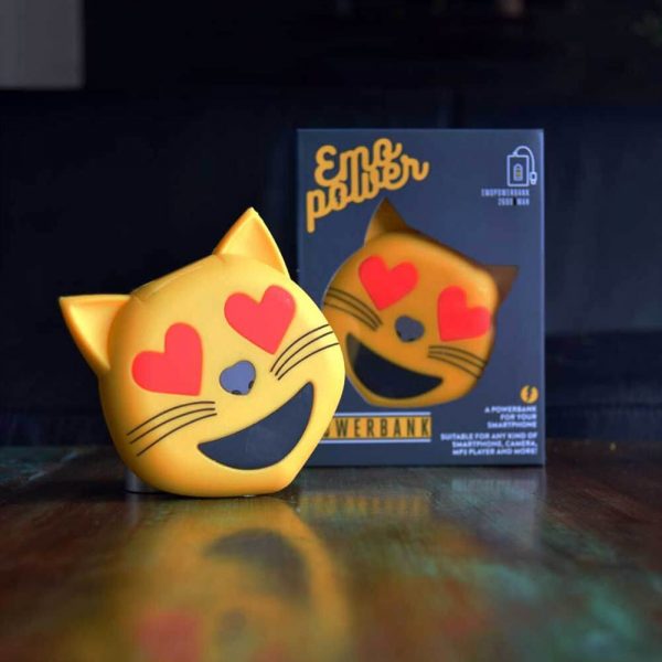 Emoji Powerbank Original - 2600mAh - Heart Eyes Cat