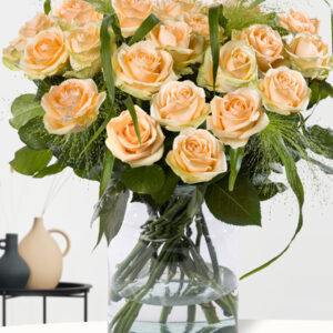 20 zalmkleurige rozen met panicum - Avalanche Peach
