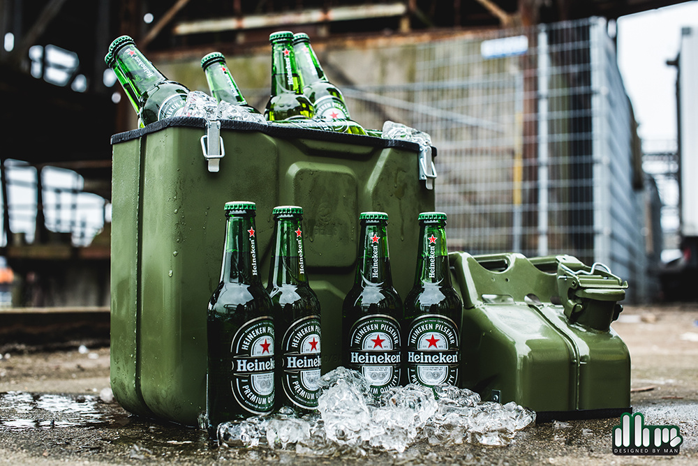 Jerrycan Giftbox 20L - Groen - Unieke Opbergdoos - Stoere Stalen Jerrycan - Multifunctioneel Cadeau - Originele Opberger 1 Jerrycan Giftbox 20L - Groen - Unieke Opbergdoos - Stoere Stalen Jerrycan - Multifunctioneel Cadeau - Originele Opberger