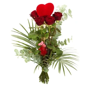Lange rode rozen met rood hart