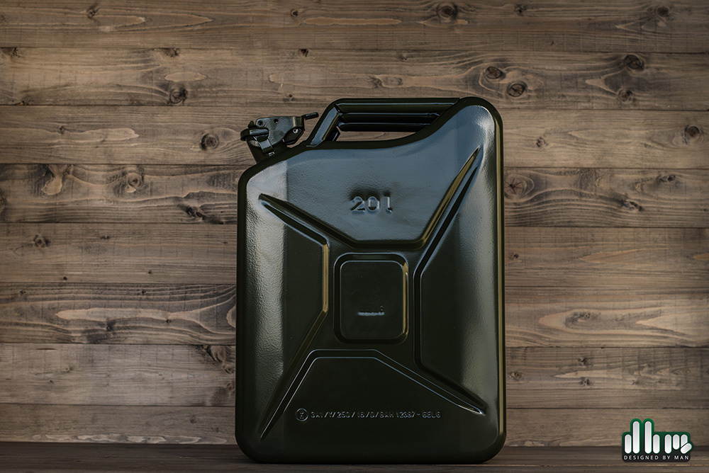 Stalen Jerrycans 20L - Groen - Duurzaam en Veelzijdig - Robuust - Opslagoplossing - Jerrycan brandstof 1 Stalen Jerrycans 20L - Groen - Duurzaam en Veelzijdig - Robuust - Opslagoplossing - Jerrycan brandstof