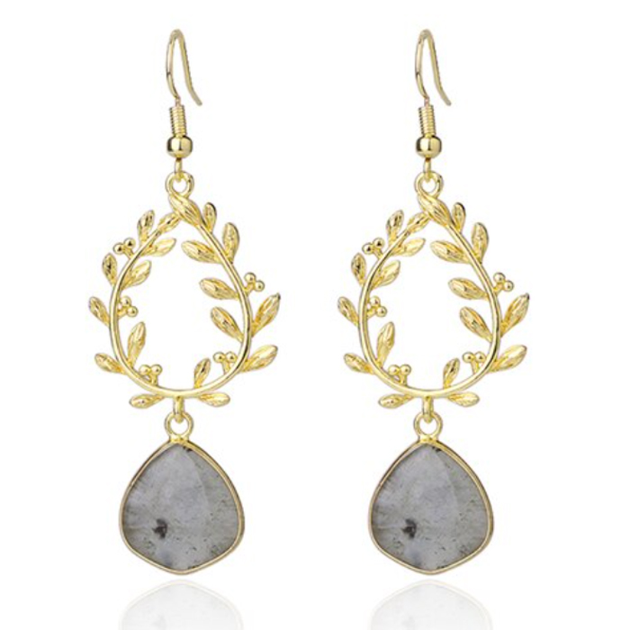 Laurelkrans Oorbellen Deja Jewels - Goudkleurig en Labradoriet 1 Laurelkrans Oorbellen Deja Jewels - Goudkleurig en Labradoriet