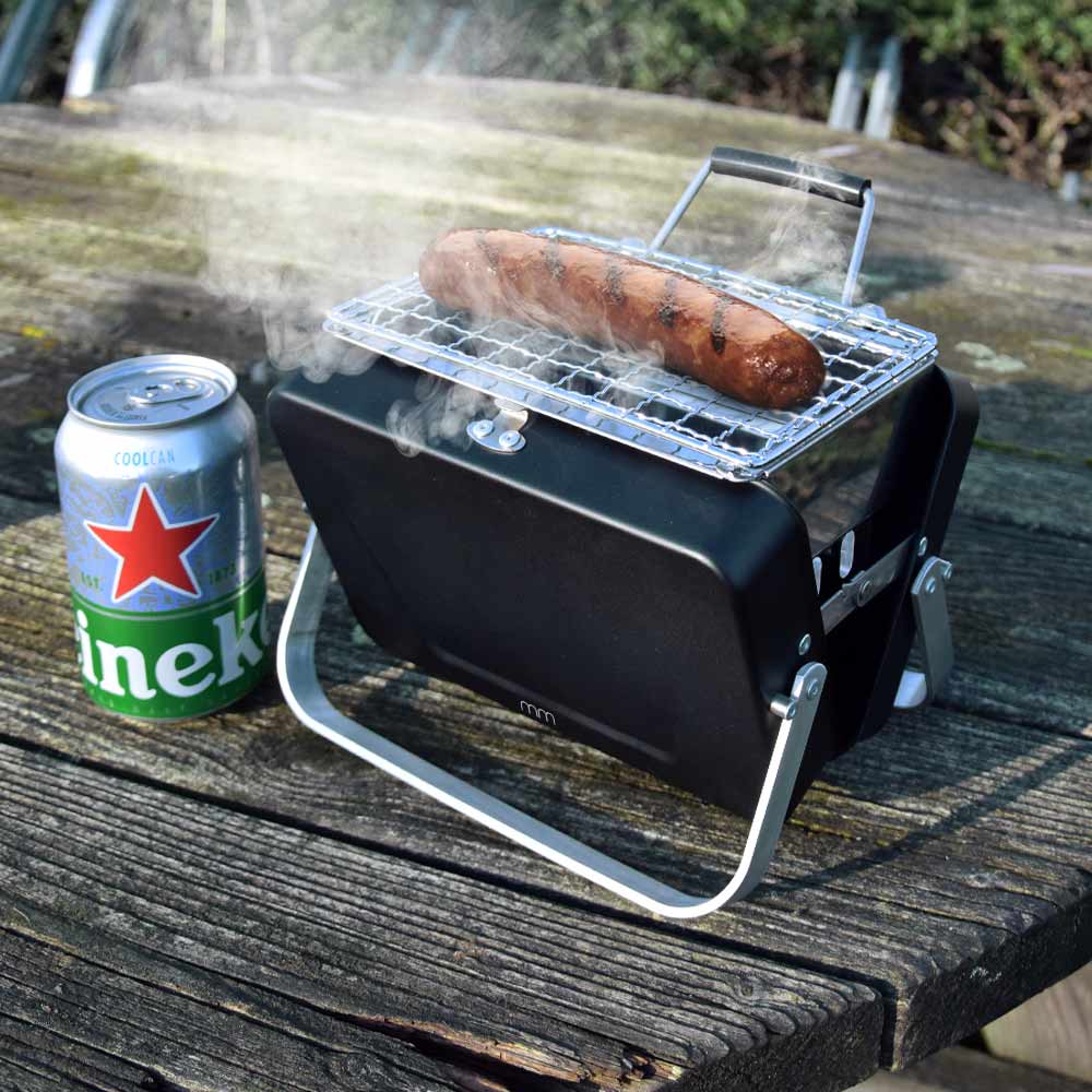 Draagbare Mini BBQ - World's Smallest Barbecue 1 Draagbare Mini BBQ - World's Smallest Barbecue