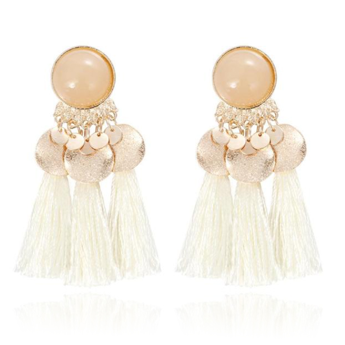 Tassel Oorbellen met Elegante Steen van Deja Jewels - Wit 1 Tassel Oorbellen met Elegante Steen van Deja Jewels - Wit