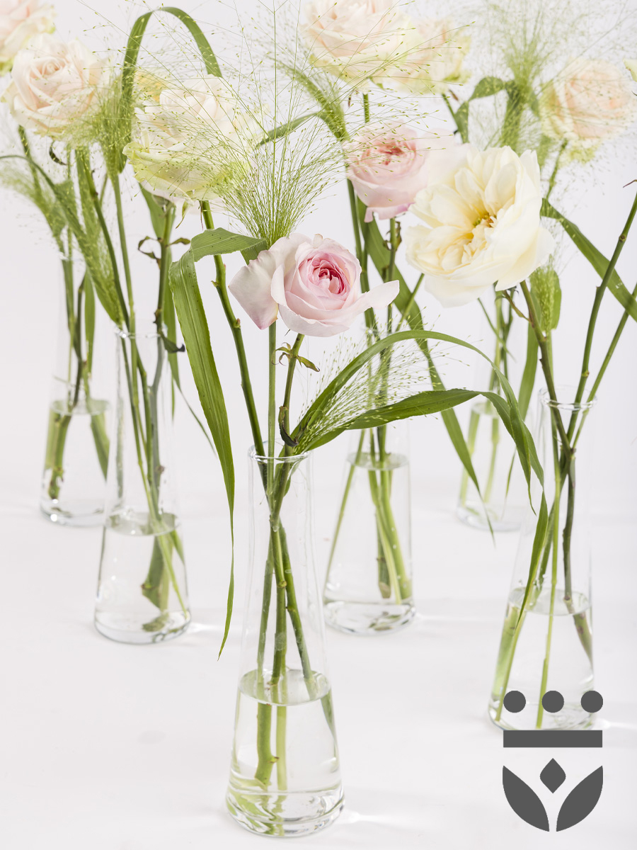 6 pastel tafelstukjes, inclusief vaasjes - Platinum | Hoog 1 6 pastel tafelstukjes, inclusief vaasjes - Platinum | Hoog