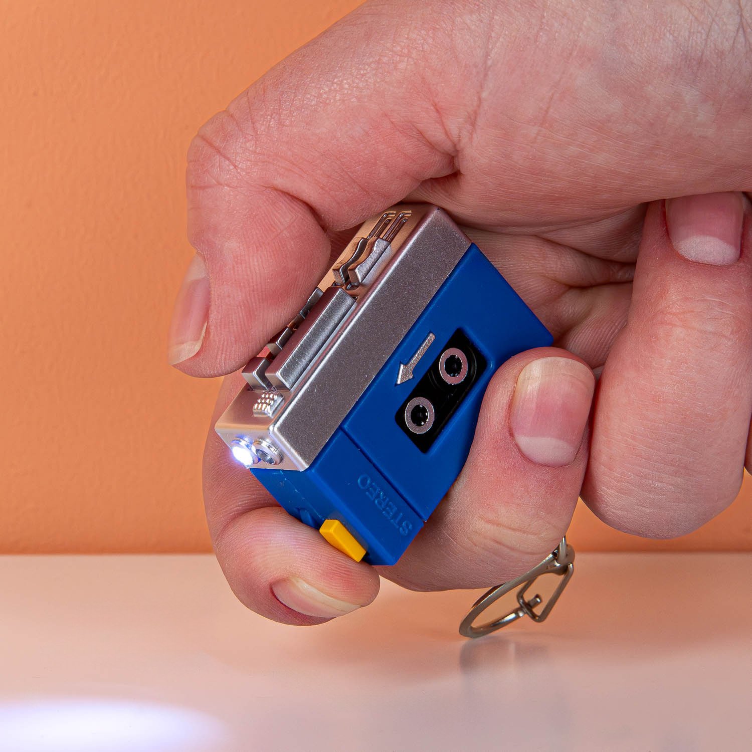 Walkman sleutelhanger met geluid 1 Walkman sleutelhanger met geluid