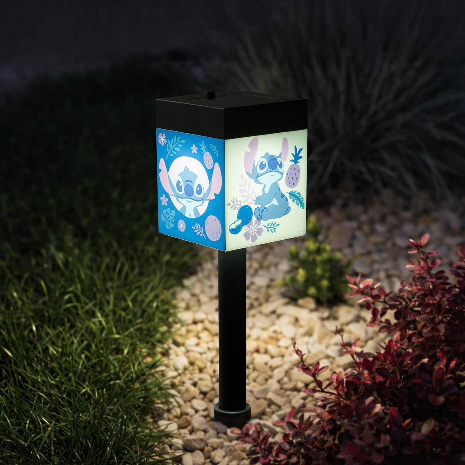Disney Stitch tuinlamp op zonne-energie 1 Disney Stitch tuinlamp op zonne-energie