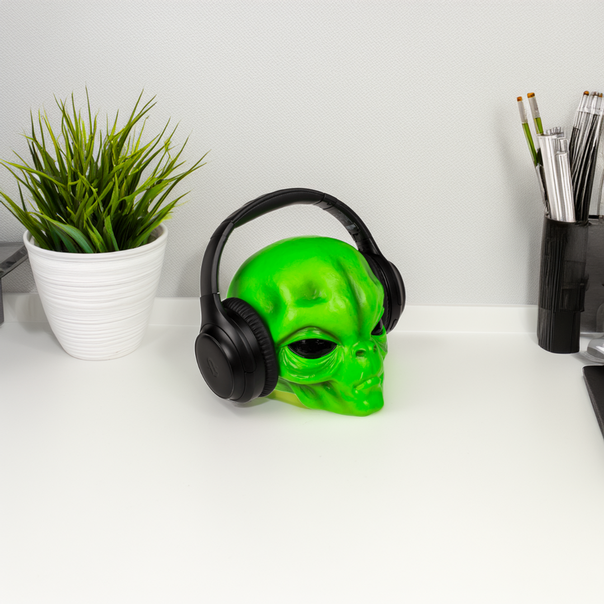 Headphone Holder, Alien 1 Headphone Holder, Alien